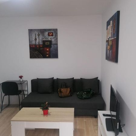 Apartamento B-2 马德里 外观 照片